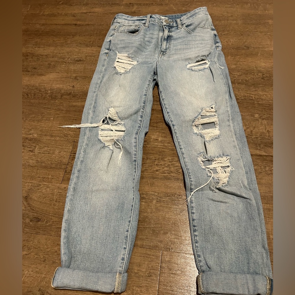 Distressed Light Blue Women Jeans